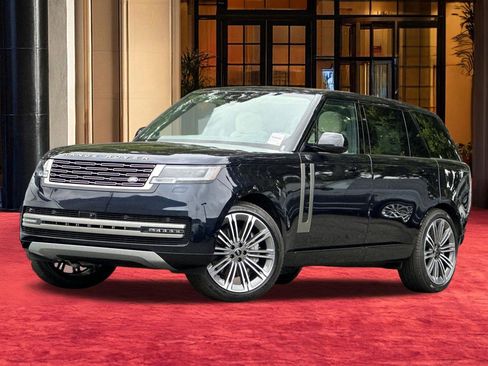 New 2025 Land Rover Range Rover Long Wheelbase SE AWD/4WD image 19