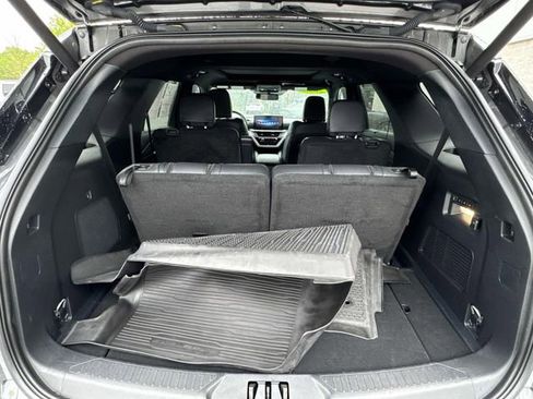 Certified 2025 Ford Explorer ST AWD/4WD image 12