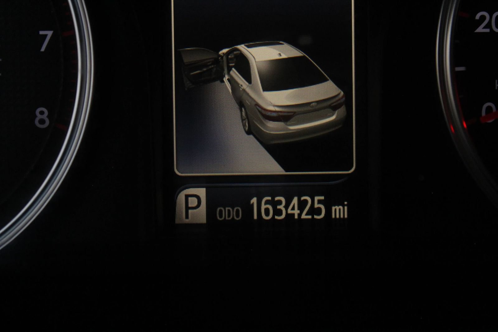 Used 2015 Toyota Camry SE FWD image 29