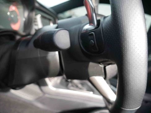 Used 2021 Dodge Challenger SRT Hellcat Redeye image 23