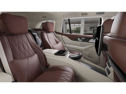 New 2026 Mercedes-Benz Maybach GLS 600 4MATIC image 17