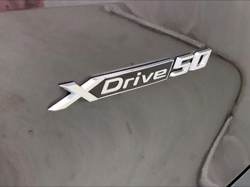 Certified 2023 BMW iX xDrive50 w/ Premium Package AWD/4WD image 9