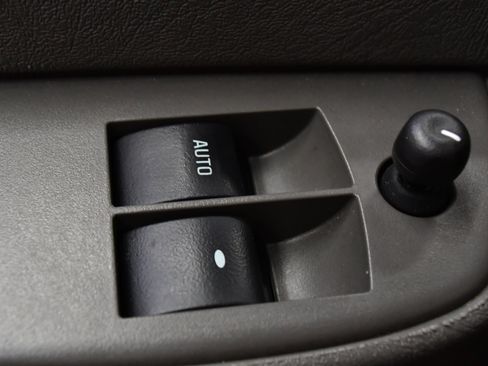 Used 2023 Chevrolet Express 3500 LS image 50