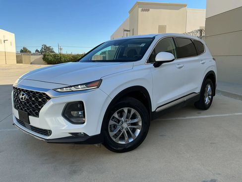 Used 2019 Hyundai Santa Fe SEL FWD image 1