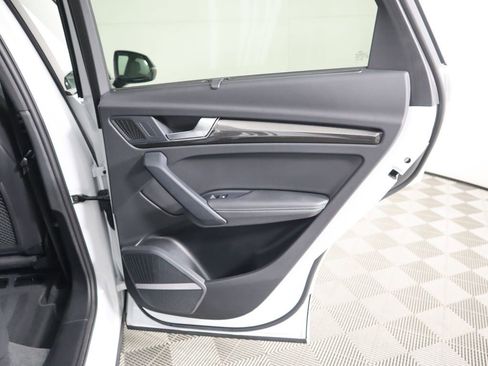 Certified 2023 Audi SQ5 Prestige w/ Prestige Package image 28