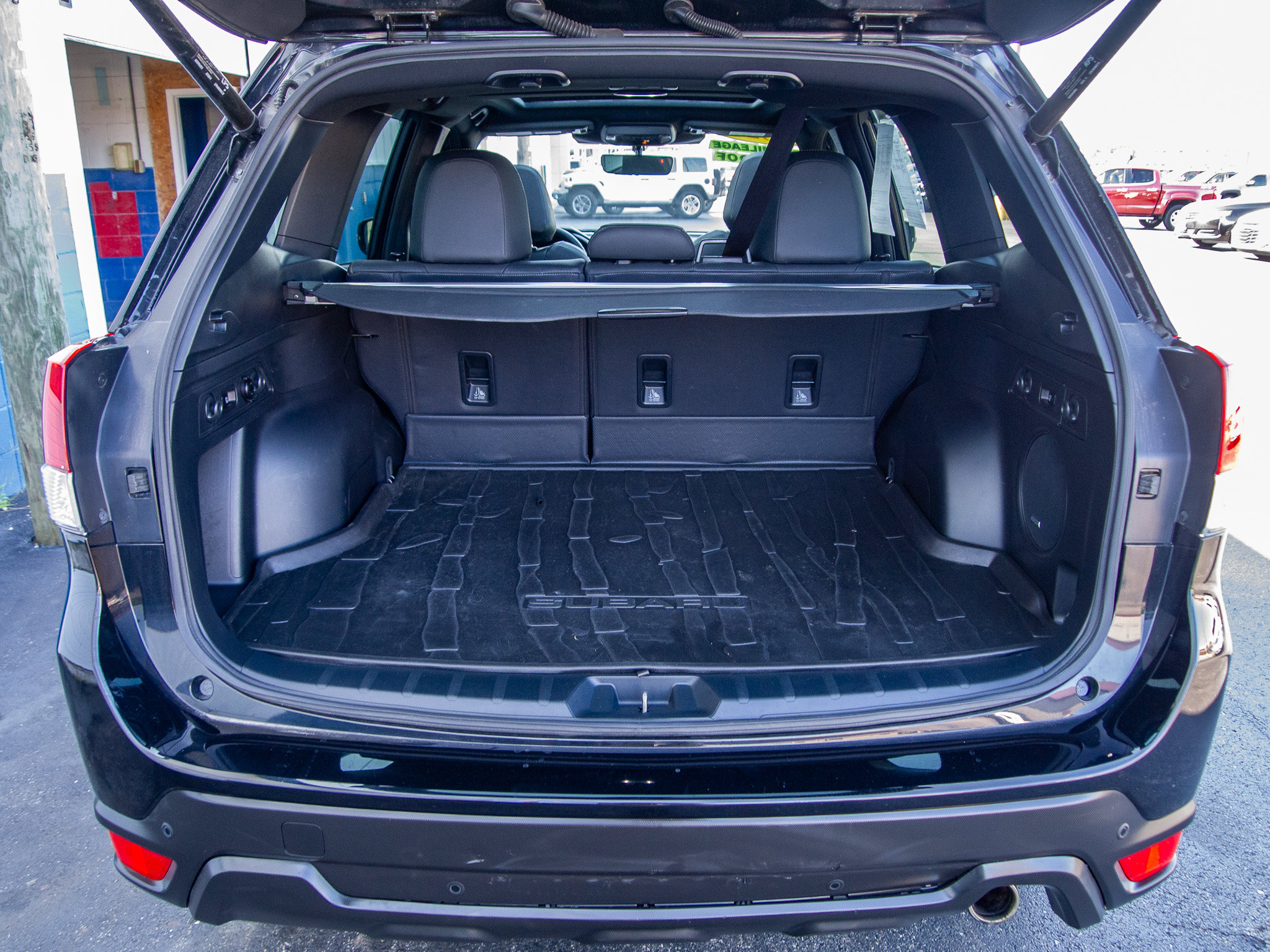 Used 2023 Subaru Forester Wilderness AWD/4WD image 32