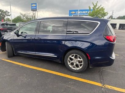 Used 2019 Chrysler Pacifica Limited