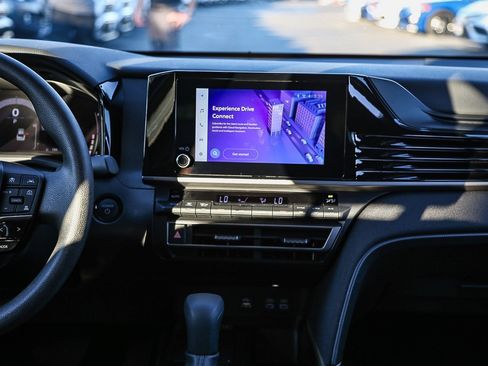 Certified 2025 Toyota Camry LE image 14