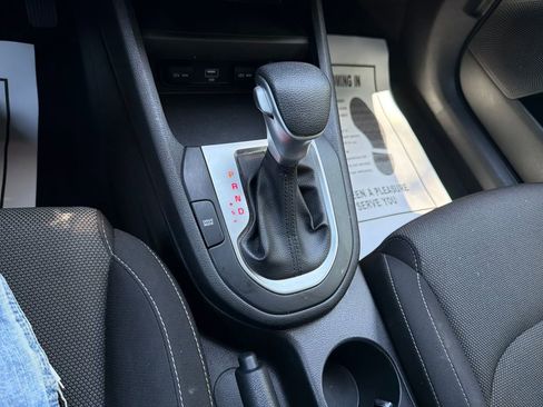 Used 2023 Kia Forte LXS FWD image 39