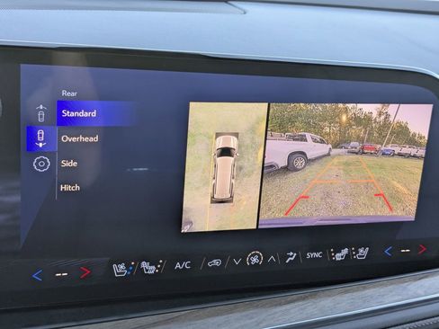 New 2025 Chevrolet Suburban High Country image 21