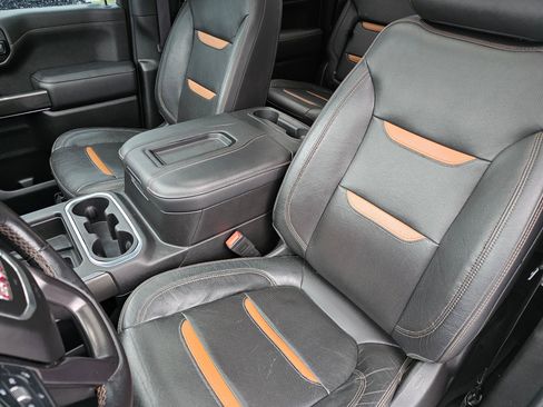 Used 2020 GMC Sierra 1500 AT4 w/ Technology Package image 22