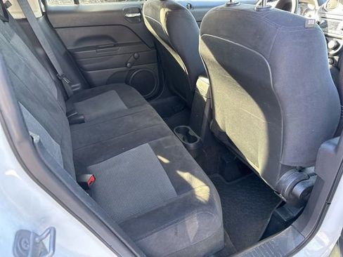 Used 2015 Jeep Patriot Sport image 10