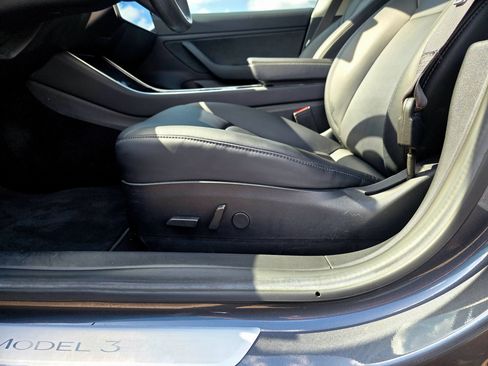 Used 2018 Tesla Model 3 Long Range AWD/4WD image 44