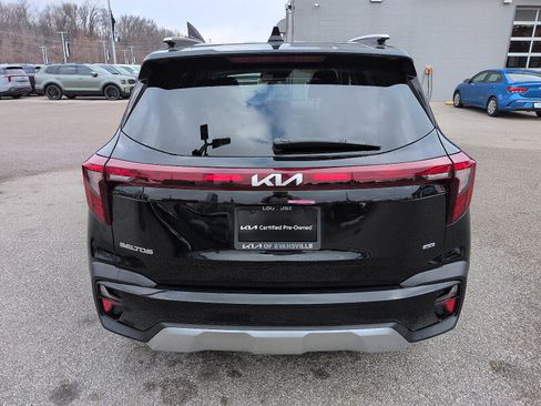 Used 2025 Kia Seltos S image 6