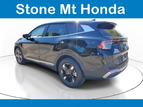 Used 2026 Kia Sportage LX image 4