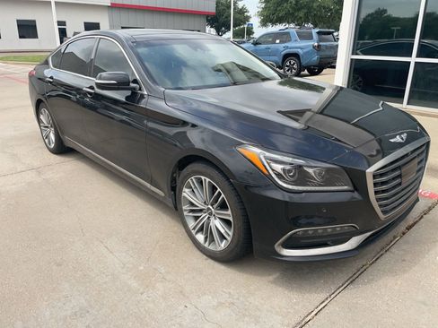 Used 2018 Genesis G80 3.8 w/ Option Group 03 RWD image 4