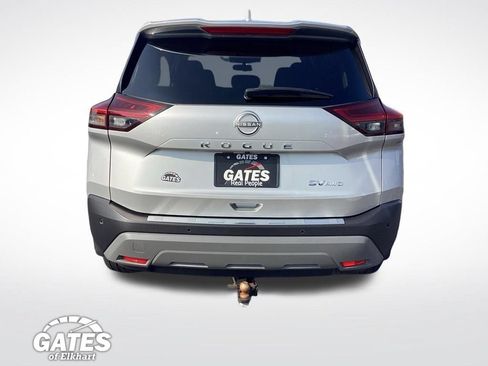 Used 2023 Nissan Rogue SV AWD/4WD image 10