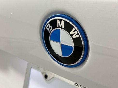 New 2026 BMW X5 xDrive50e w/ M Sport Package AWD/4WD image 22
