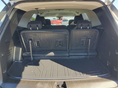 Used 2020 Chevrolet Traverse LS w/ LPO, Floor Liner Package image 29