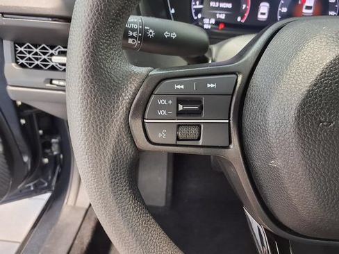 Certified 2023 Honda Accord EX image 7