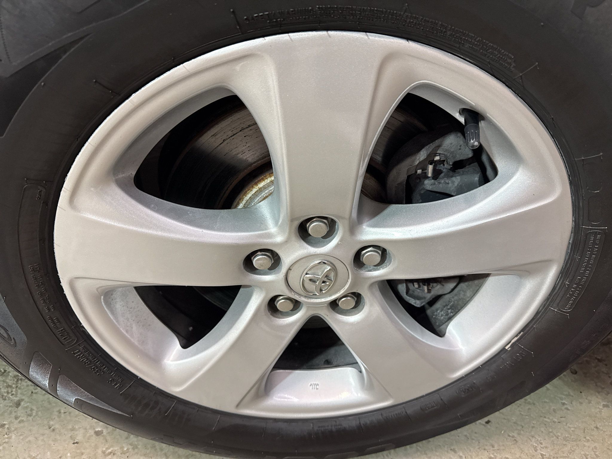 Used 2015 Toyota Sienna LE FWD image 37