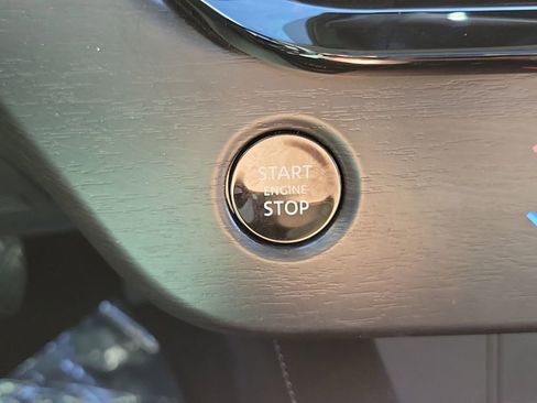 Certified 2025 Nissan Murano SL AWD/4WD image 8