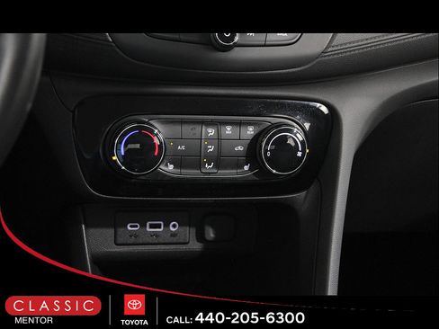 Used 2023 Buick Encore GX Preferred w/ Cold Weather Comfort Package AWD/4WD image 14