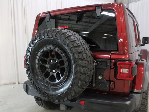 Used 2021 Jeep Wrangler Unlimited Rubicon w/ Xtreme Recon 35" Tire Package AWD/4WD image 32
