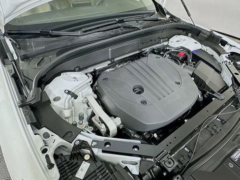 Used 2026 Volvo XC60 B5 Plus w/ Protection Package Premier image 26