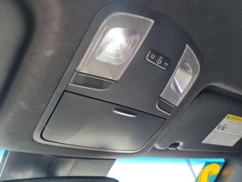 Used 2022 Hyundai Veloster N FWD image 29