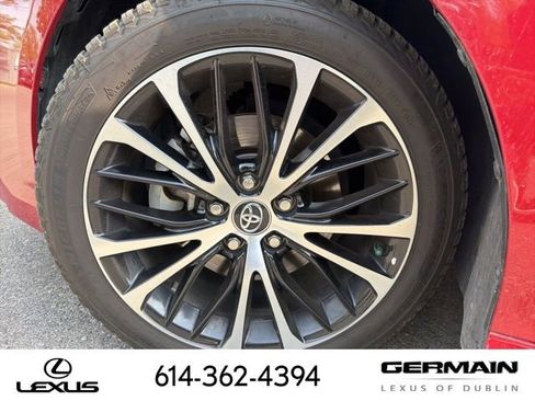 Used 2020 Toyota Camry SE image 11