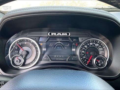 Used 2019 RAM 1500 Laramie w/ Sport Appearance Package image 16