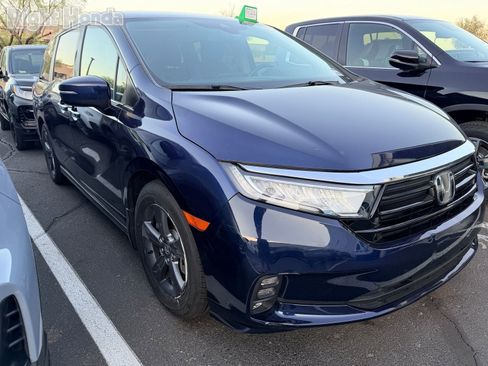 Used 2024 Honda Odyssey EX image 5