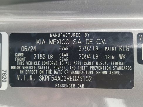 Used 2024 Kia Forte GT-Line image 33