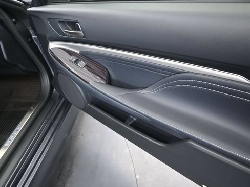 Used 2024 Lexus RC 300 w/ Premium Package RWD image 21