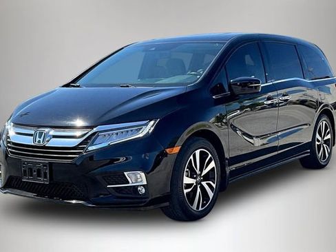 Used 2018 Honda Odyssey Elite image 2
