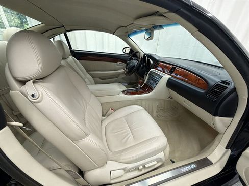 Used 2008 Lexus SC 430 Convertible RWD image 12