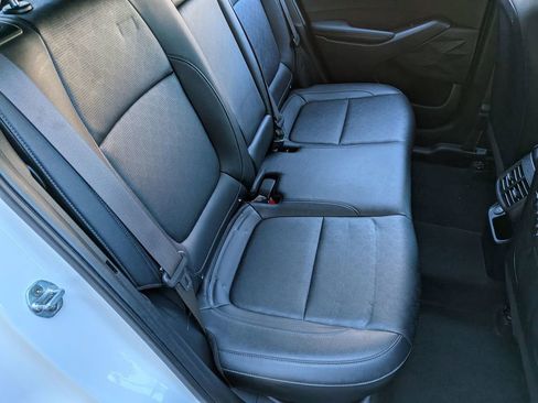 Used 2021 Kia Seltos EX image 24