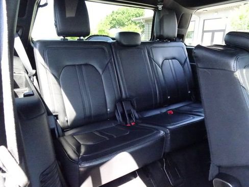 Used 2021 Ford Expedition Limited RWD image 21