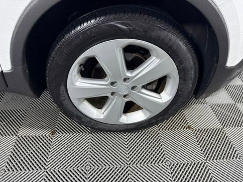 Used 2016 Buick Encore Base image 11