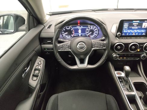 Used 2022 Nissan Sentra SV FWD image 22