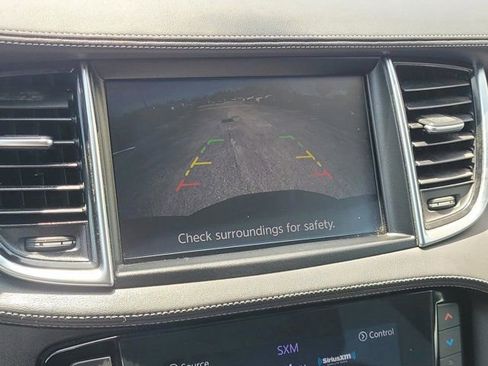 Used 2019 INFINITI QX50 Luxe w/ Cargo Package FWD image 20