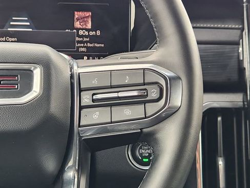 Used 2025 GMC Acadia Elevation image 29