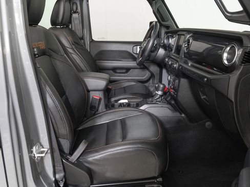 Used 2023 Jeep Wrangler Unlimited Rubicon 392 w/ Xtreme Recon 35" Tire Package AWD/4WD image 9