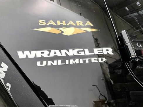 Used 2014 Jeep Wrangler Unlimited Sahara w/ Connectivity Group image 30