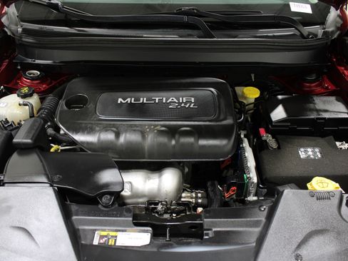 Used 2015 Jeep Cherokee Latitude AWD/4WD image 35