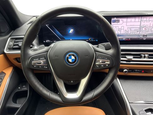 Used 2023 BMW 330e xDrive w/ Premium Package AWD/4WD image 57