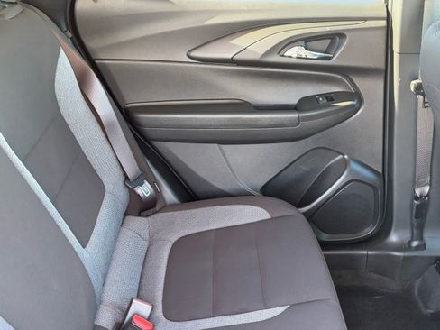Used 2025 Chevrolet TrailBlazer LT image 13