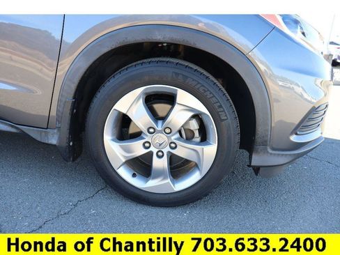 Certified 2019 Honda HR-V LX image 28