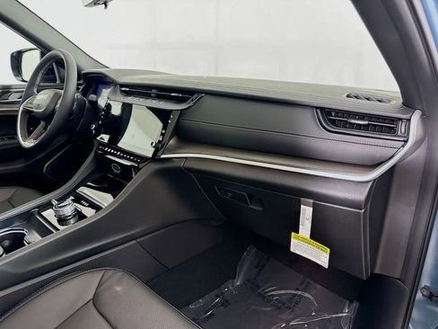 New 2026 Jeep Grand Cherokee Limited AWD/4WD image 29